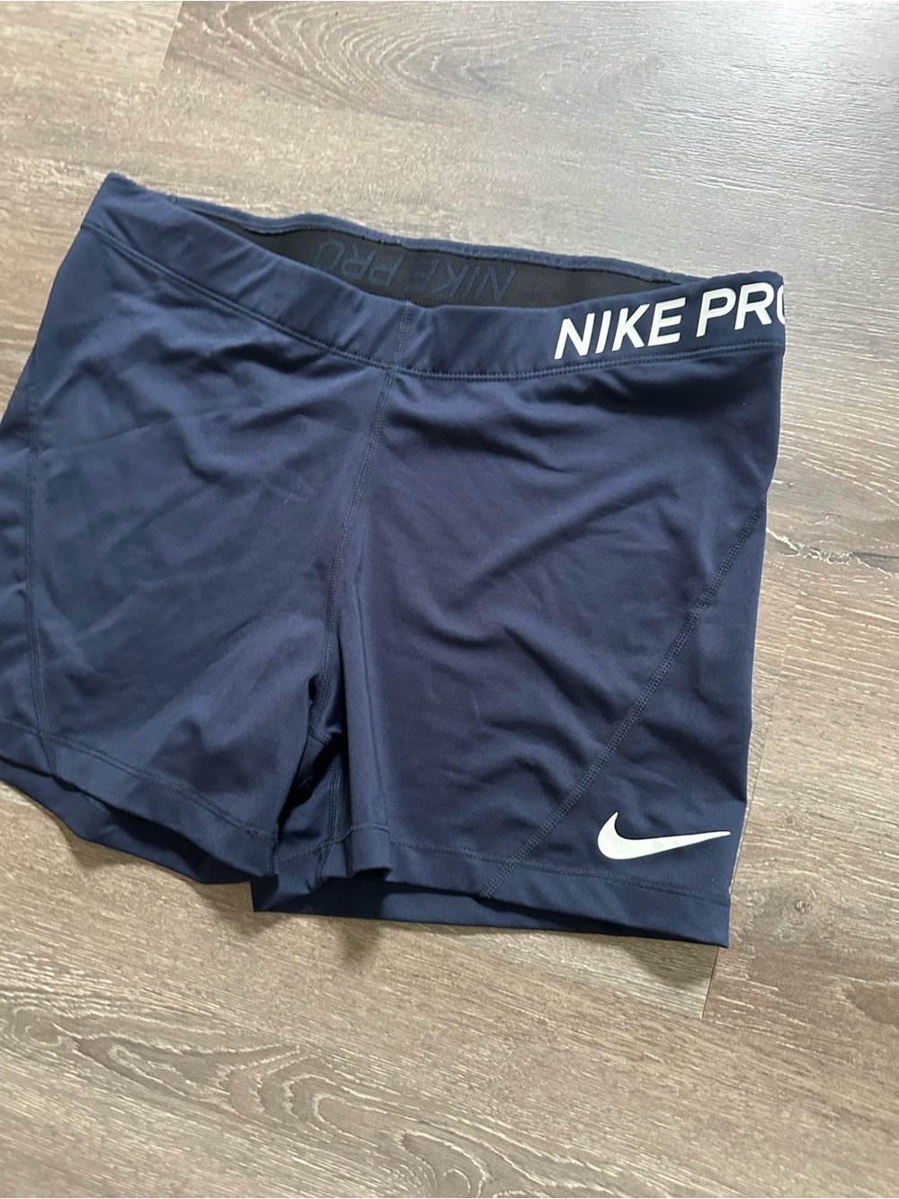 Nike Pro Shorts - Picture 3 of 5